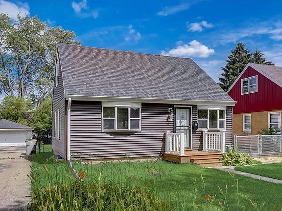4th image of this home