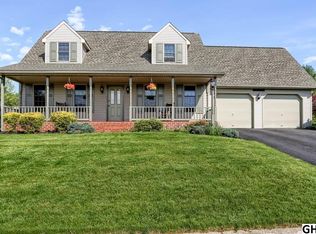 442 Sunrise Blvd, Elizabethtown, PA 17022