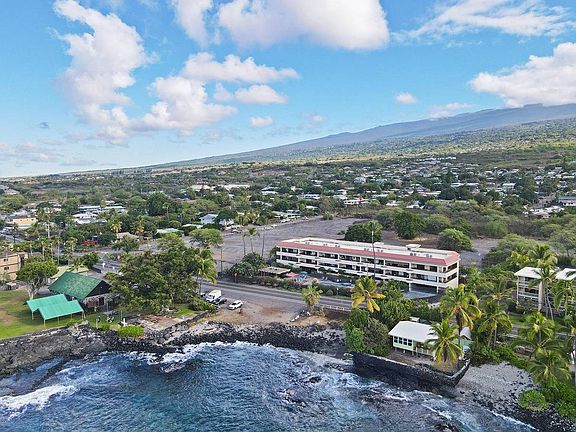 5th image of 76-6225 Alii Dr APT 206