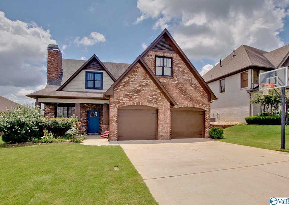 1st image of 2905 Old Barn Cir