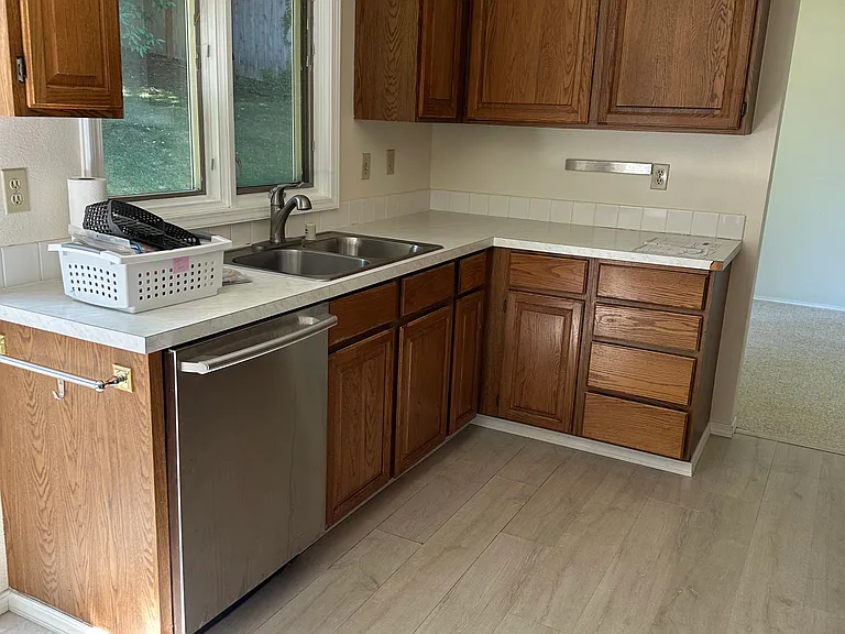 18109 NE 100th Ct — Photo 3