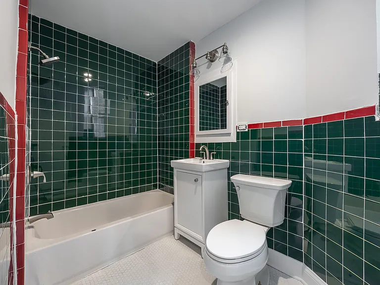 1000 N Mozart St #3 — Photo 16