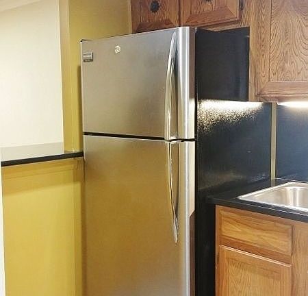 4th image of 31-55 Crescent St #1A