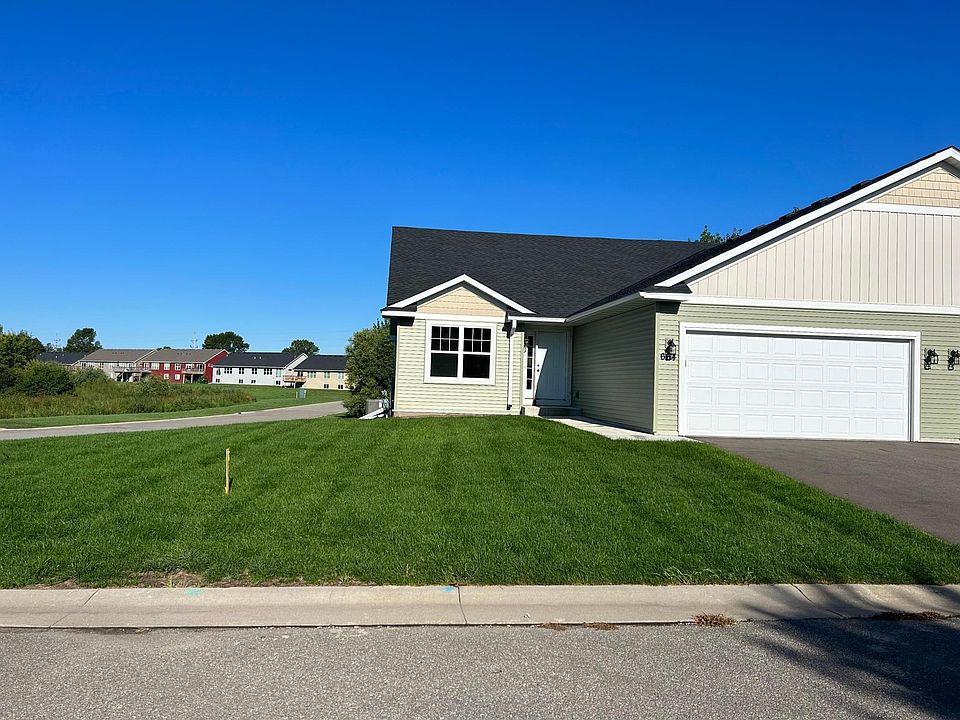 1st image of 664 Tomahawk Ct