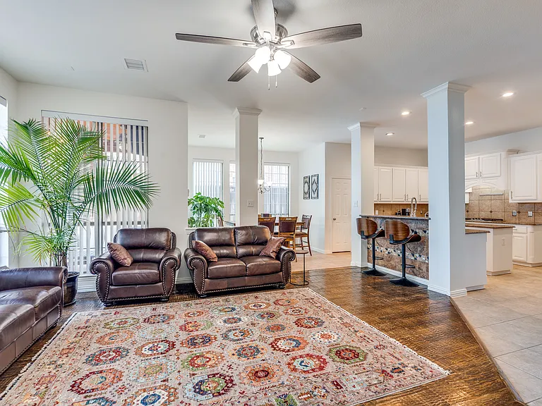 11649 Keystone Dr — Photo 8