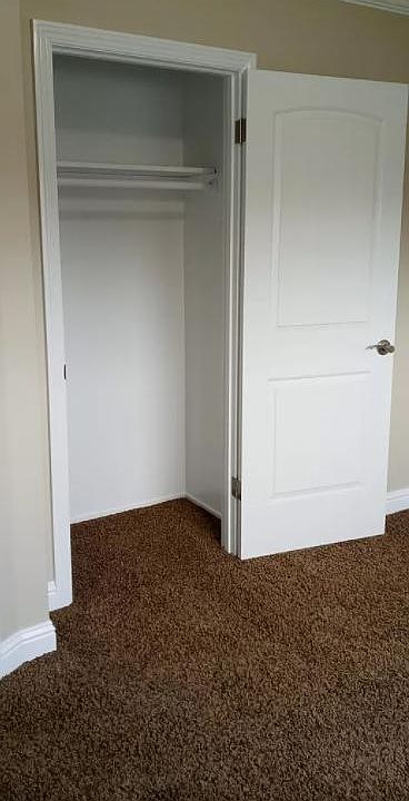 1st image of 1521 Parsons Ave