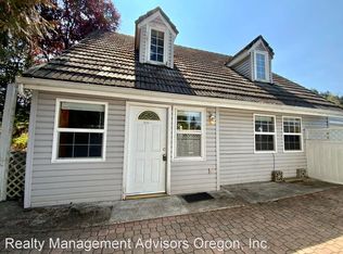 16134 SE Powell Blvd #B, Portland, OR 97236