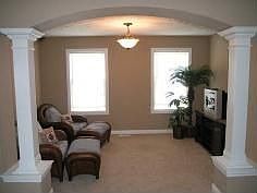 3rd image of 6815 N Greenwich Pl