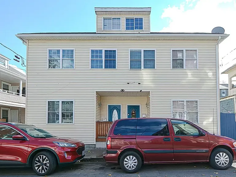 32 Palmer St #A — Photo 9