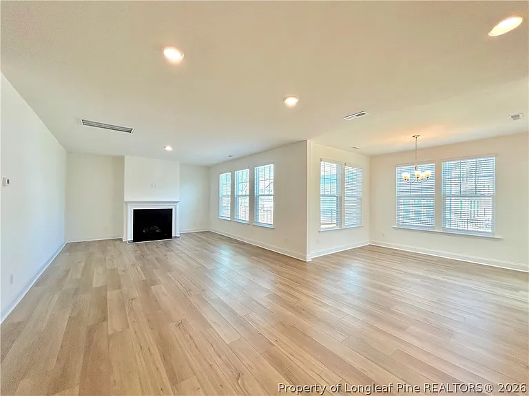 282 Creekhaven Dr — Photo 10