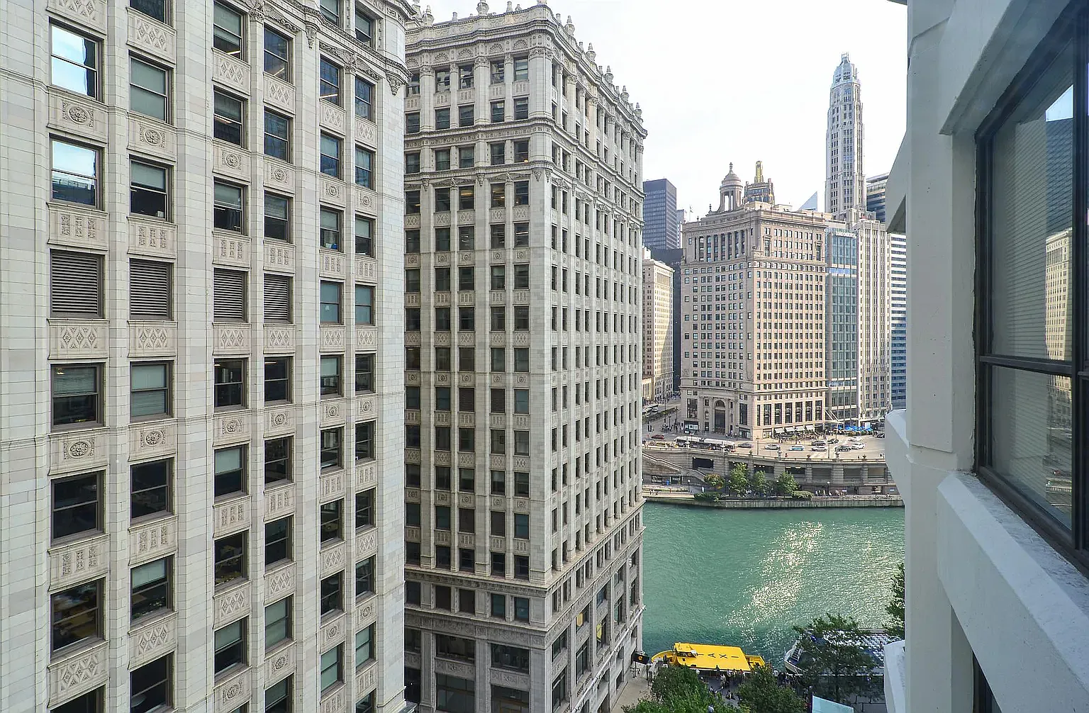 1 bed, 545 sqft, $2,100 — Photo 1