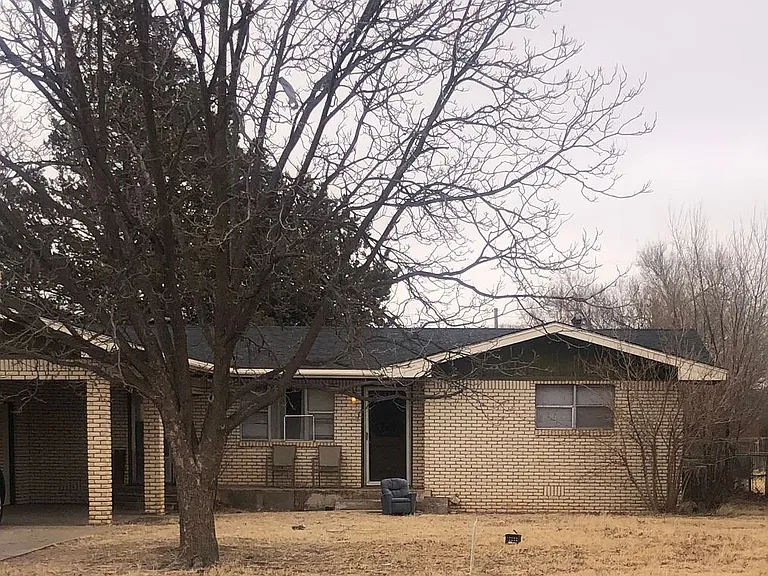 1617 S Main Ave — Photo 12