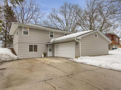 6574 Berkshire Ln N, Maple Grove, MN, 55311