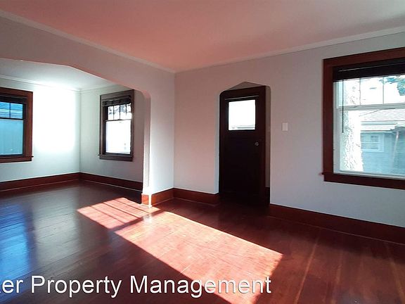 4th image of 4018 Fawcett Ave