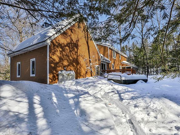 3rd image of 66 Winslow Road