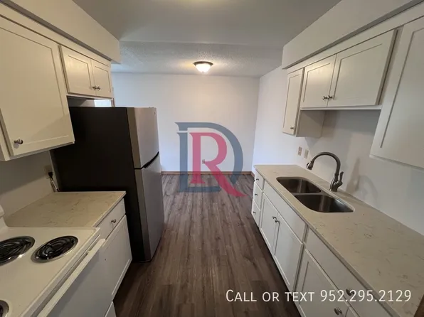 4253 Webber Pkwy APT 14, Minneapolis, MN 55412
