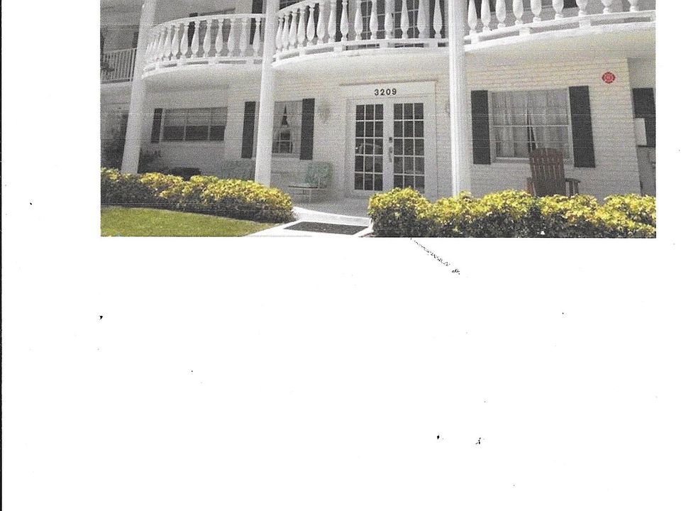 1st image of 3209 NE 36th St APT 4B
