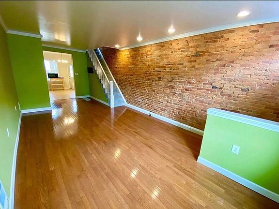 3rd image of 305 S Lehigh St