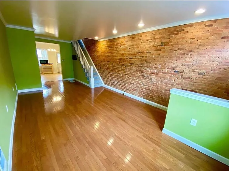 305 S Lehigh St — Photo 3