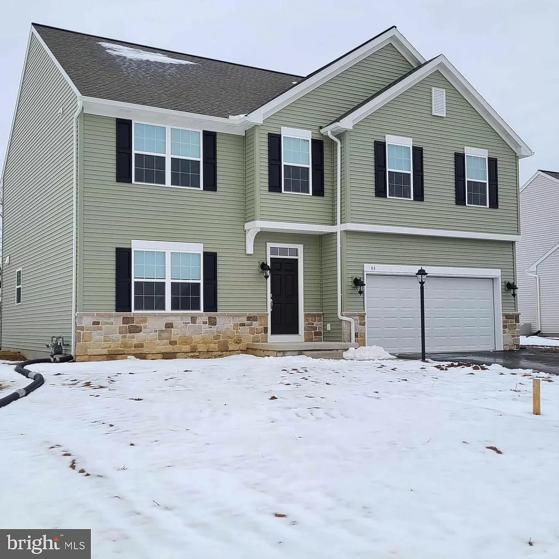 66 Monticello Dr photo 1