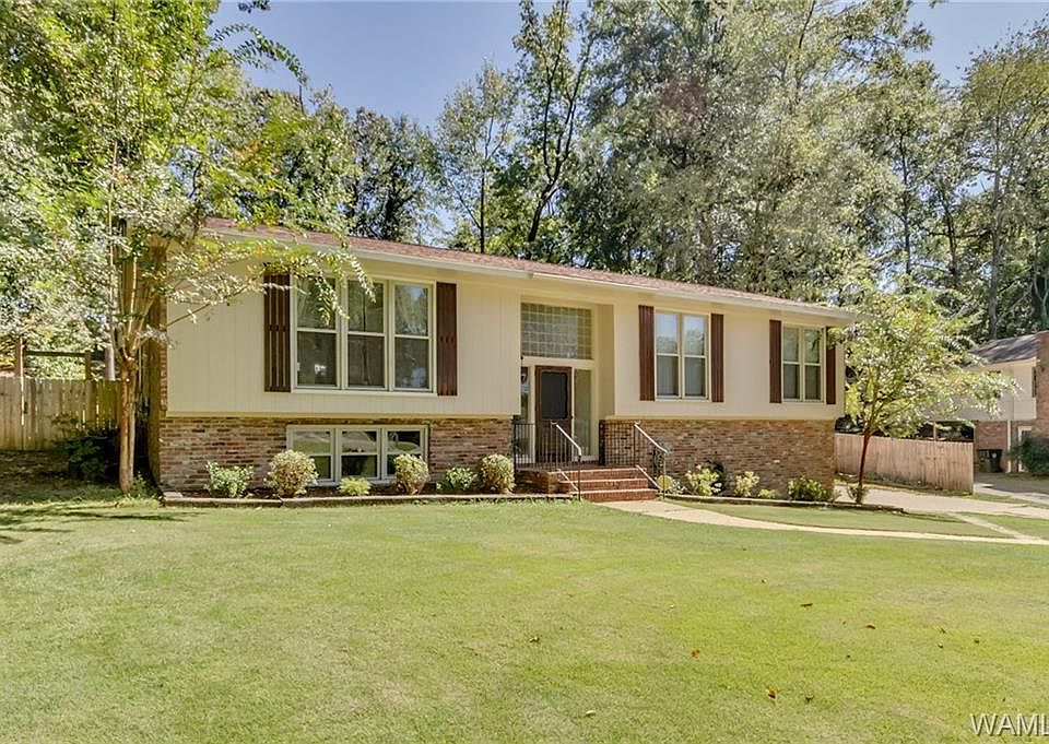 1st image of 2210 Idlewood Dr