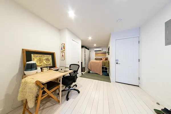 Rented by Owner | media 16