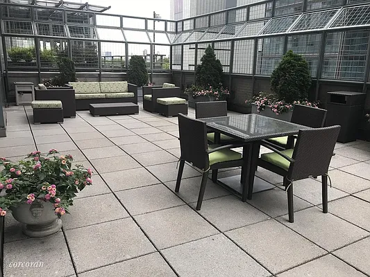 Rented by Corcoran | media 14