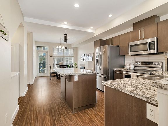 5th image of 18211 70th Ave #7