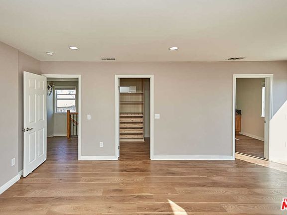 3rd image of 1003 Figueroa Ter