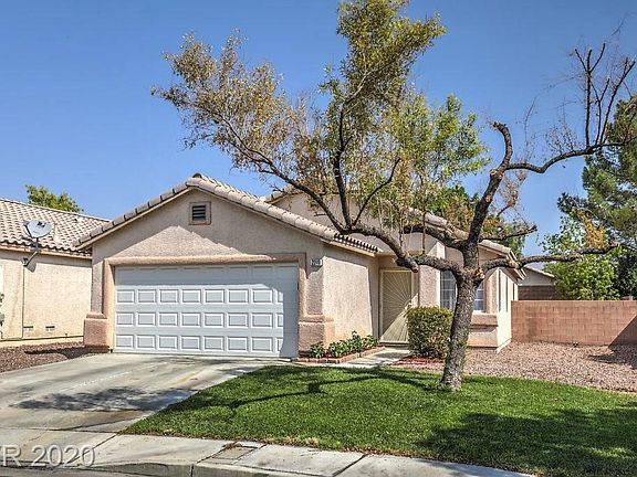 2nd image of 2216 Costa Palma Ave