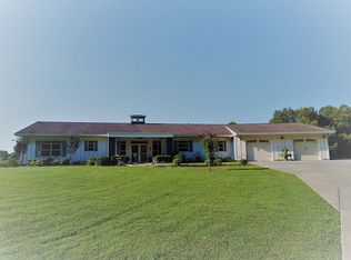 383 Cook Ln, Murray, KY 42071
