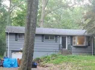 206 Cedar Swamp Rd, Mansfield, CT 06268