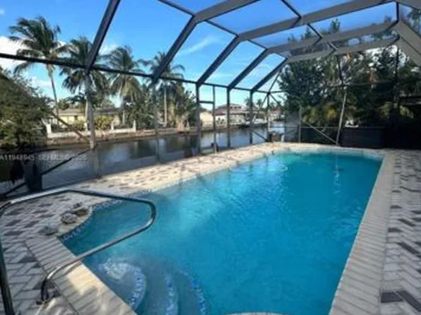 2827 McKinley St, Hollywood, FL 33020