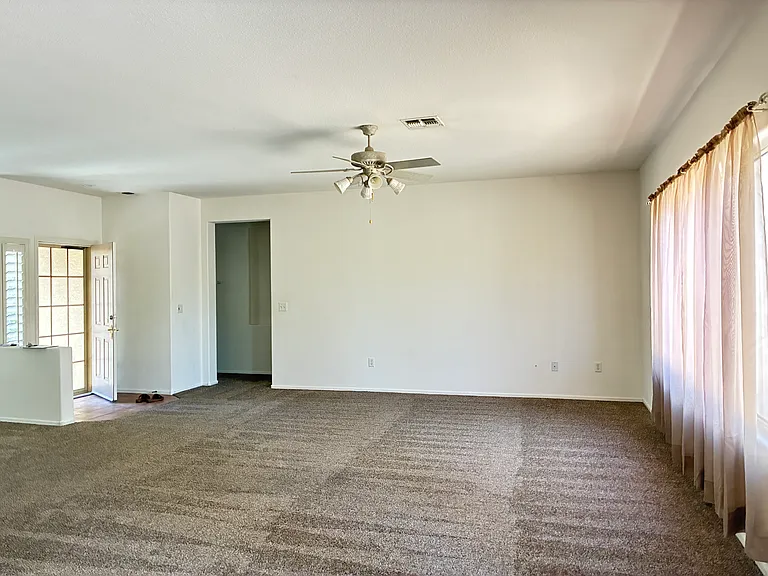 2578 Woodson Ave — Photo 24