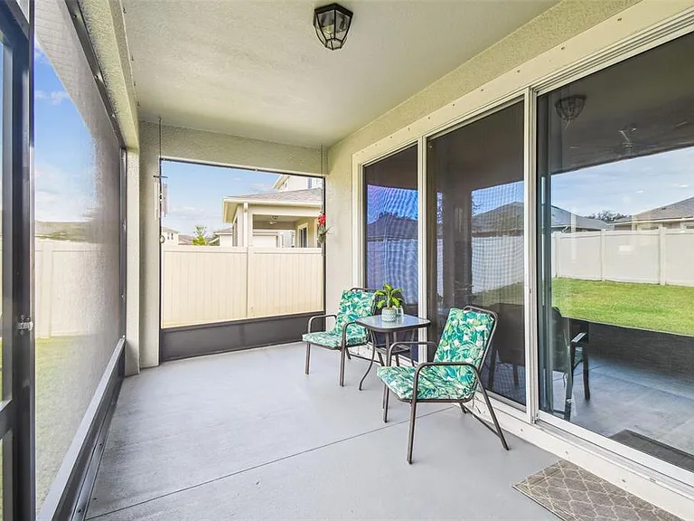 11514 Cedar Valley Dr — Photo 12