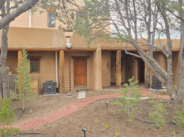 154 Piedra Loop, White Rock, NM 87547