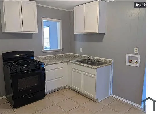 3276 Hackberry Ln — Photo 5