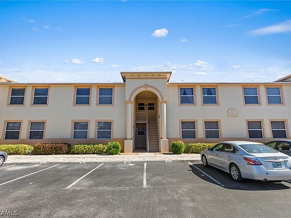 3rd image of 15433 Bellamar Cir #1024