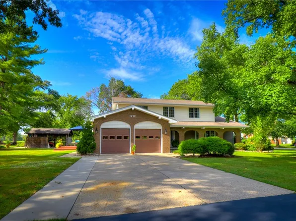 1712 Burning Tree Dr, Decatur, IL 62521