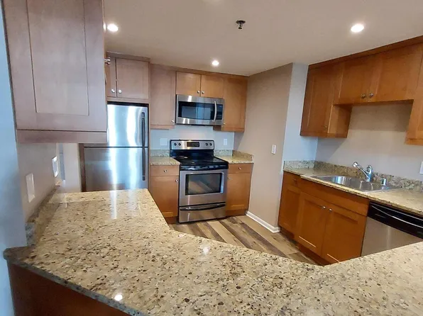 270 E Highland AVENUE #812, Milwaukee, WI 53202