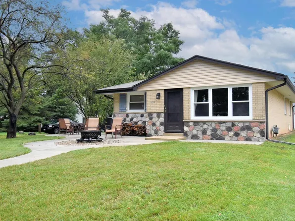 2773 South 110th STREET, West Allis, WI 53227