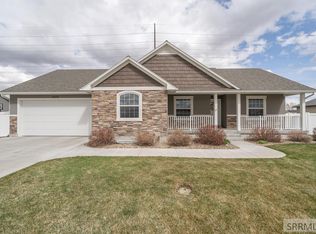 1472 N Indian Hollow Dr, Ammon, ID 83401