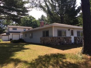 3296 N Clare Ave, Harrison, MI 48625