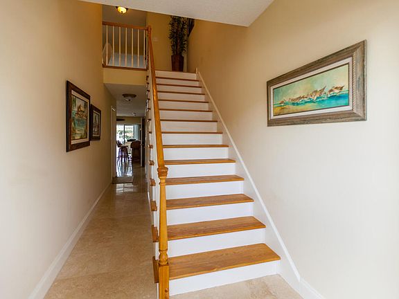 Home For Sale In Hillsboro Beach Yacht Club