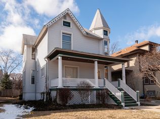 223 S Kenilworth Ave, Oak Park, IL 60302