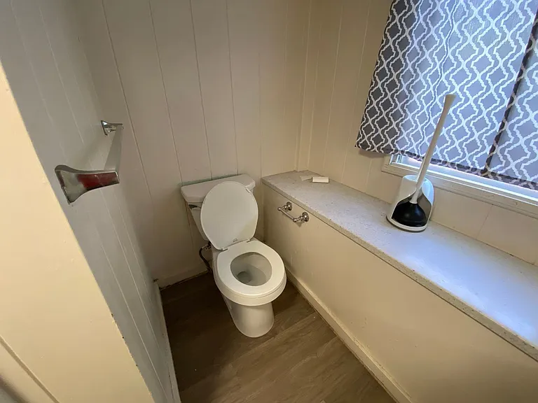 3715 Sierra Dr — Photo 8