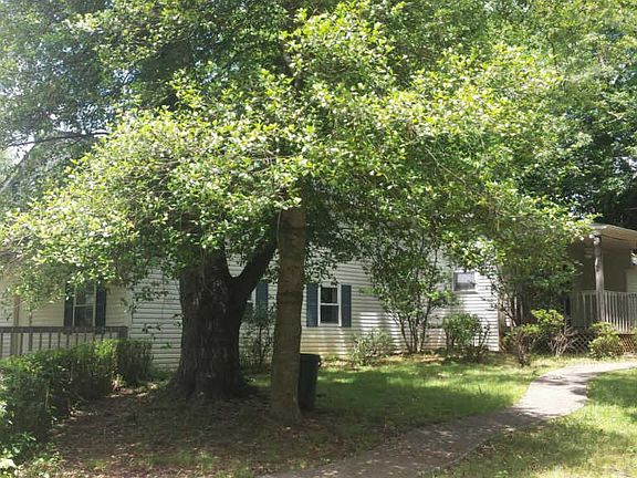 5th image of 113 Evergreen Dr