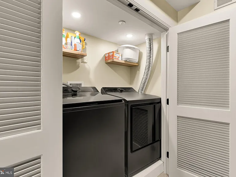 1010 Main Dr NW #PENTHOUSE — Photo 25