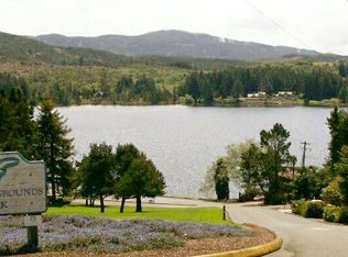 905 NE Lake Dr, Lincoln City, OR 97367