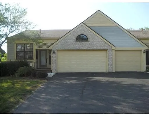6544 Brook Trl photo 1